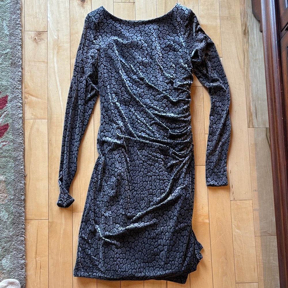 Elegant Black Patterned Dress